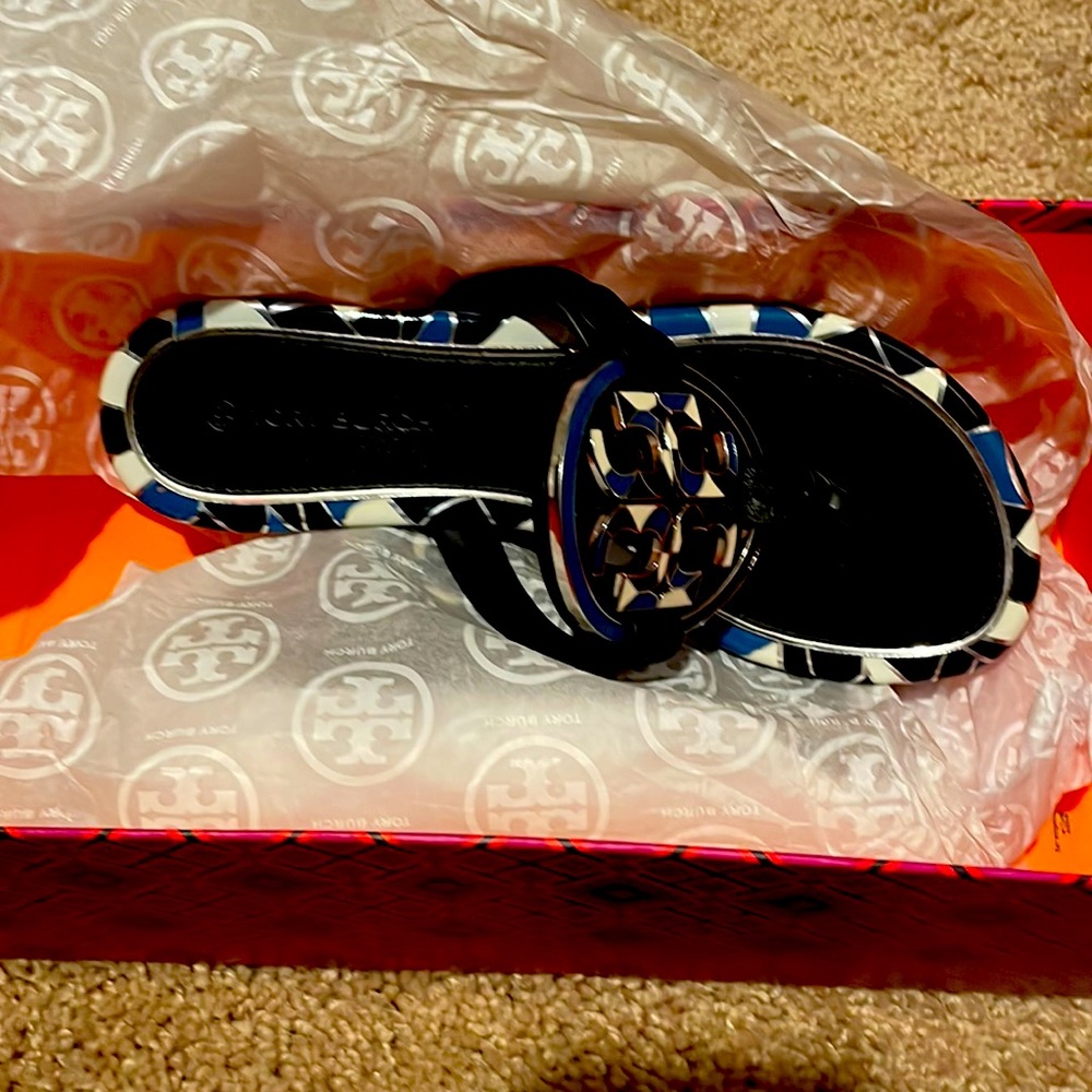 NEW IN BOX! Tory Burch sandals Enamel Miller vegan leather. Multi color